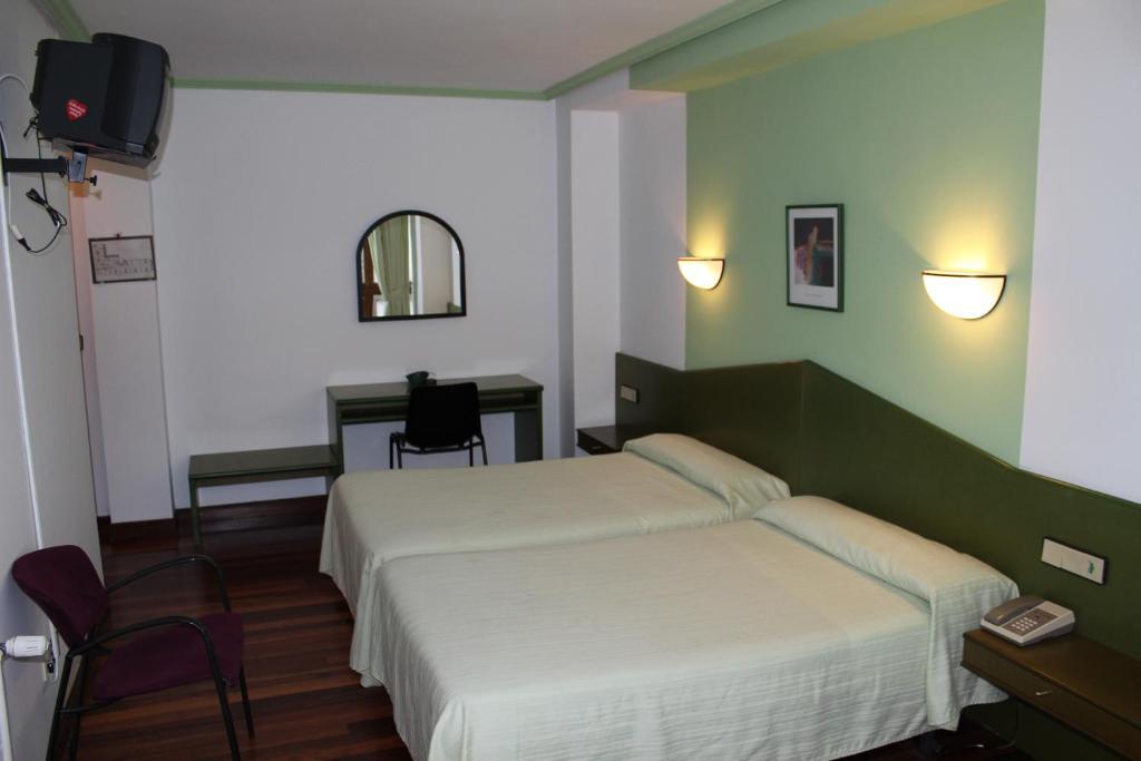 Hotel Sindika Oñate 部屋 写真